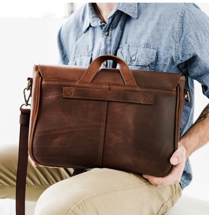 Benefits of Owning a Messenger Bag - Sunlight Projects